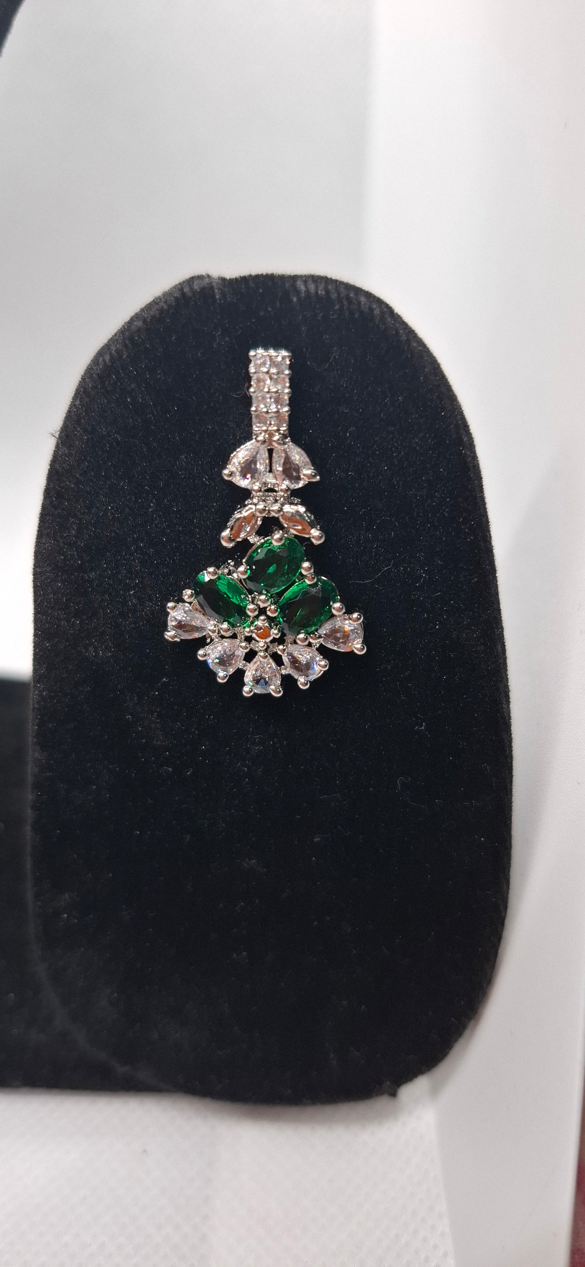 Verdant Cascade American Diamond Necklace Set