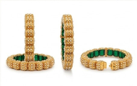 Regal Pearl Cluster Openable Kada