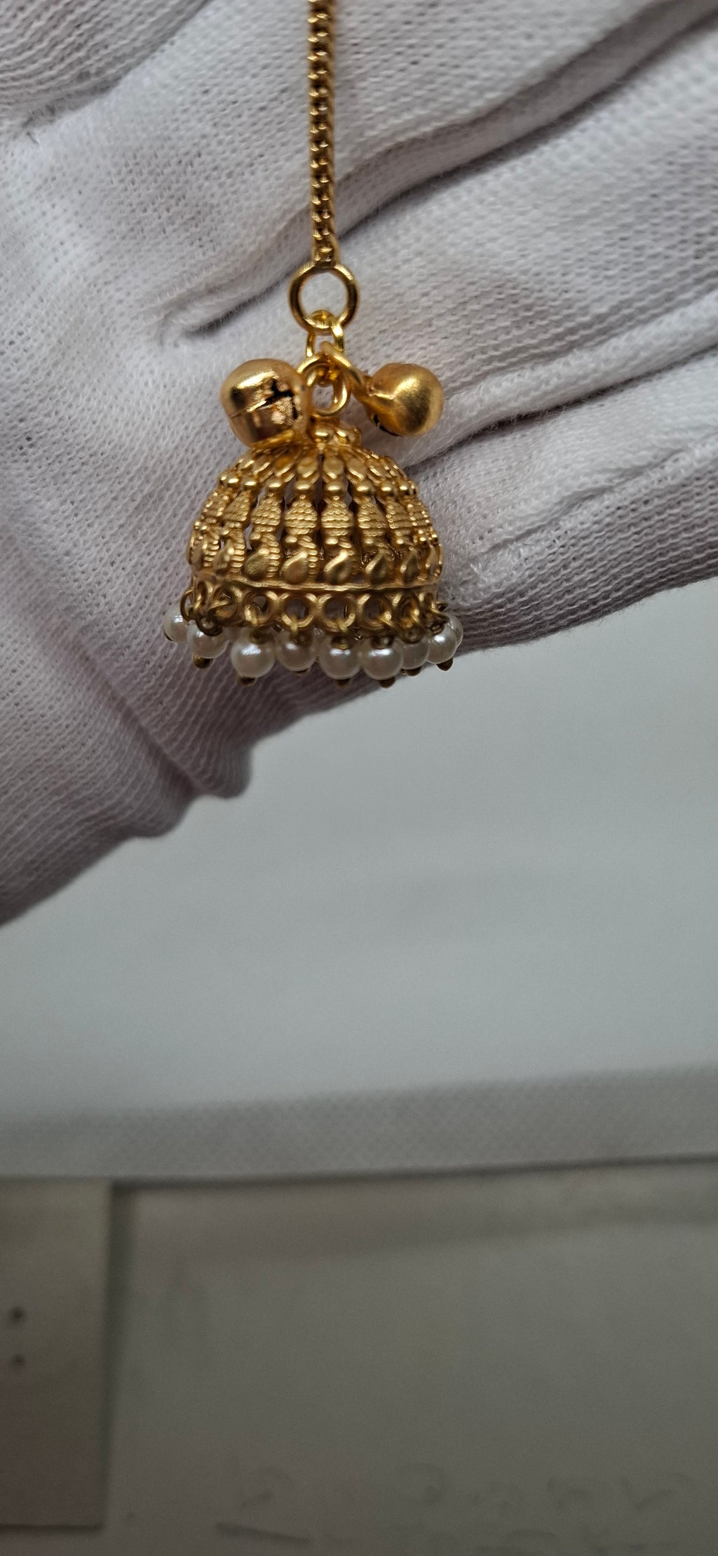 Gold-Toned Floral Stud & Chain-Drop Jhumka Earrings