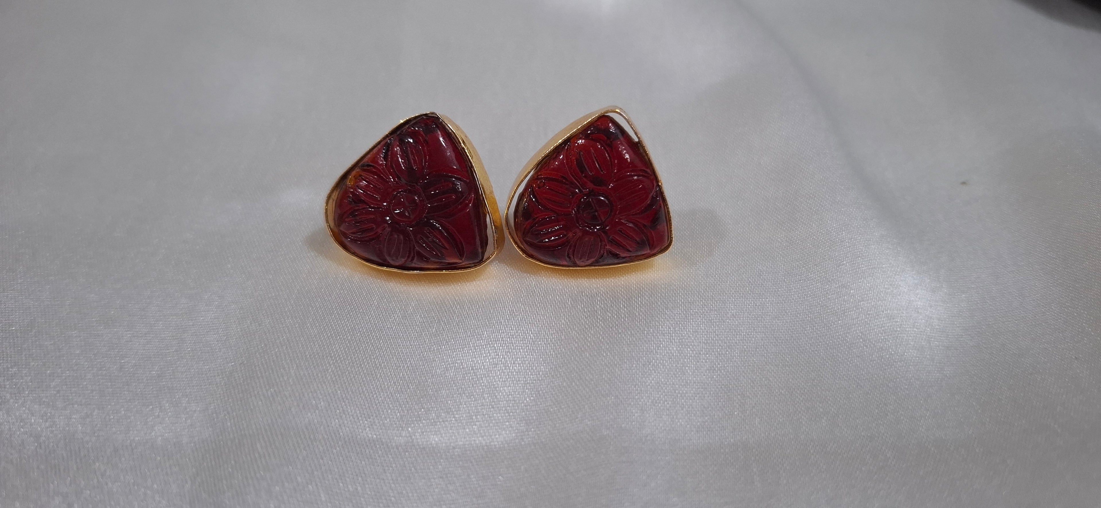 Vintage floral carved studs