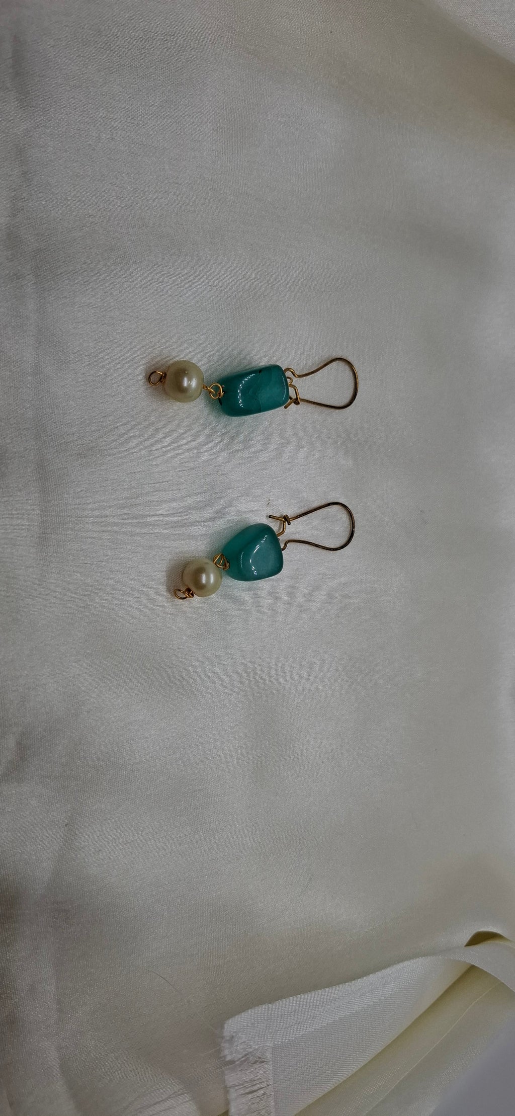 Teal Aura Tumbled Gemstone Necklace Set